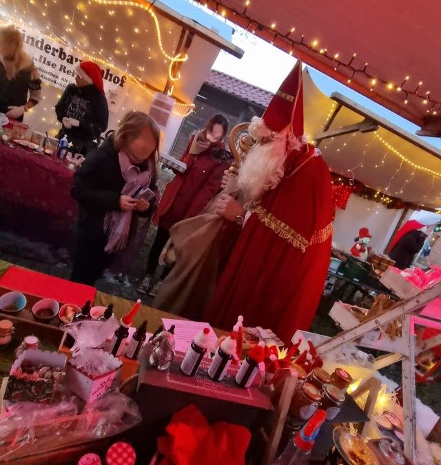 Adventsmarkt Dorfkirche Großziethen